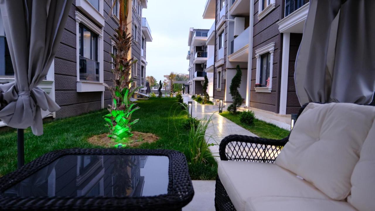 Апарт отель Flower City Suits Ялова Экстерьер фото